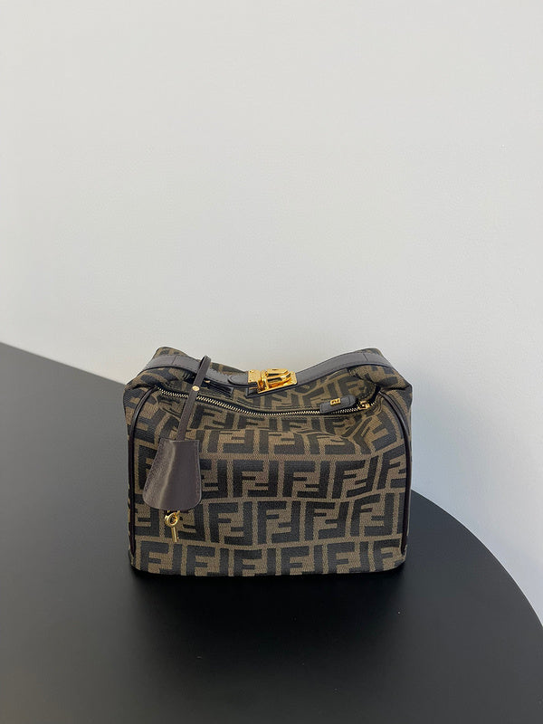 MC-FENDI-1140