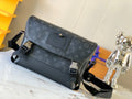 MC-LV-Bags-1189