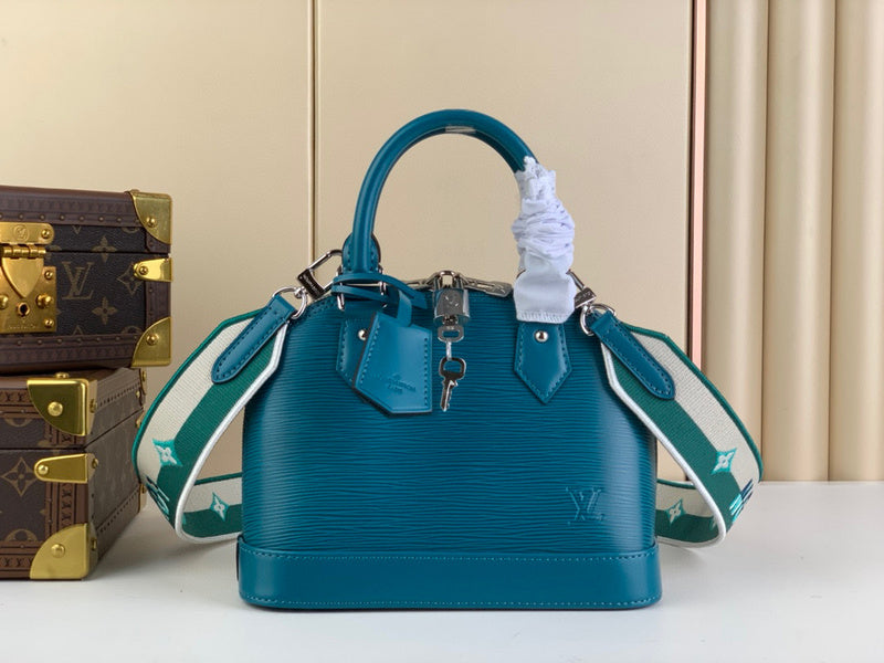 MC-LV-Bags-1197
