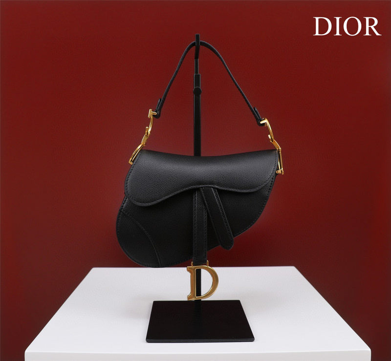 MC-Christian Dior-1112