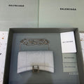 MC-Balenciaga-515