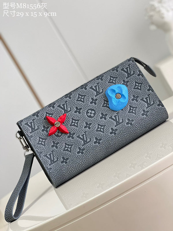 MC-LV-Bags-1235