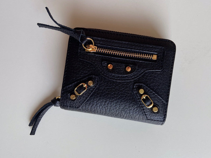 MC-Wallets-200