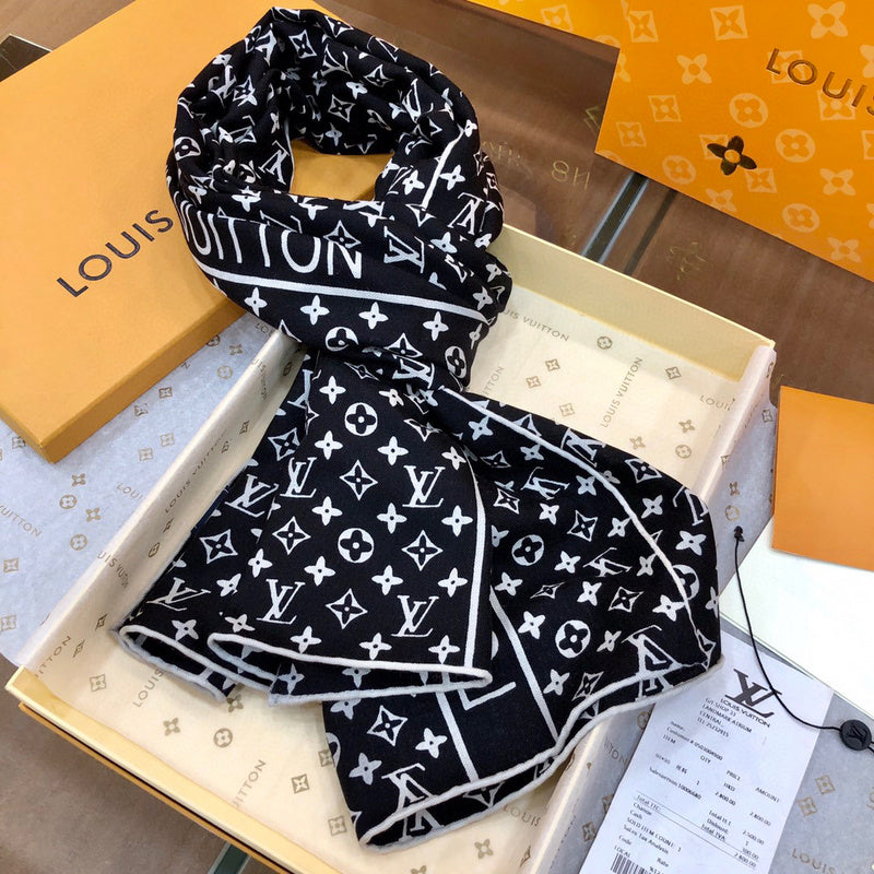 MC-Scarfs-396