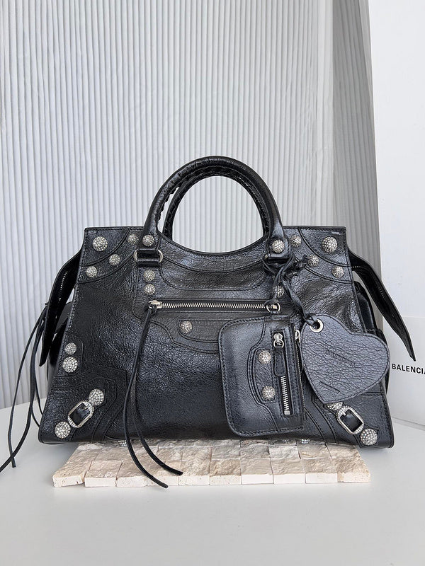 MC-Balenciaga-528