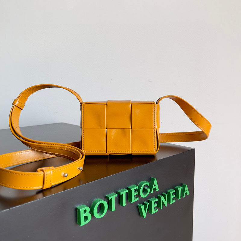 MC-Bottega Veneta-690