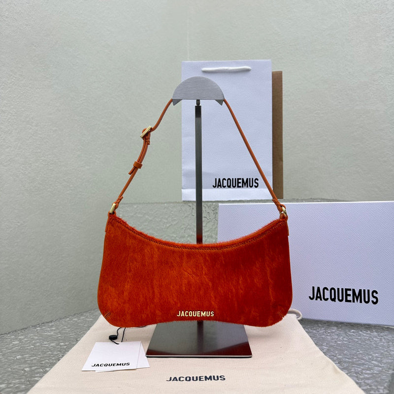 MC-JACQUEMUS-089