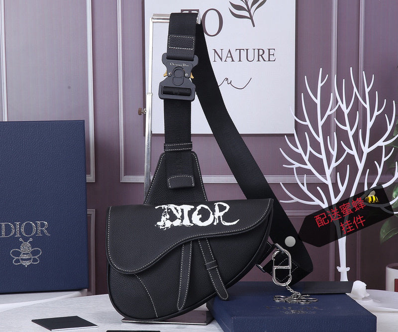 MC-Christian Dior-1149