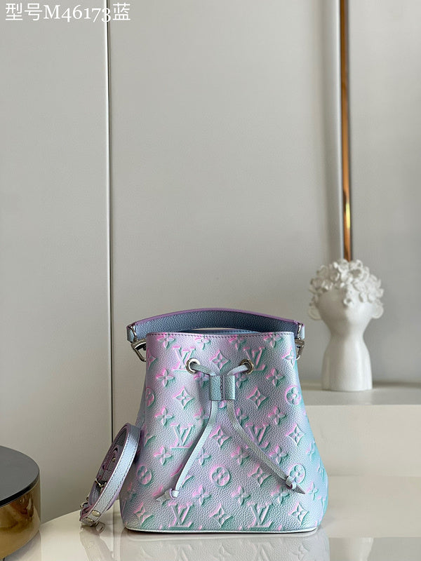 MC-LV-Bags-1278