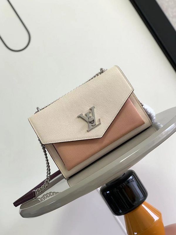 MC-LV-Bags-1282