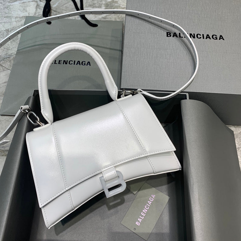 MC-Balenciaga-550