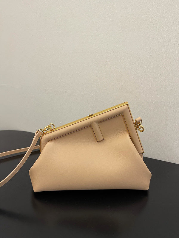 MC-FENDI-1270
