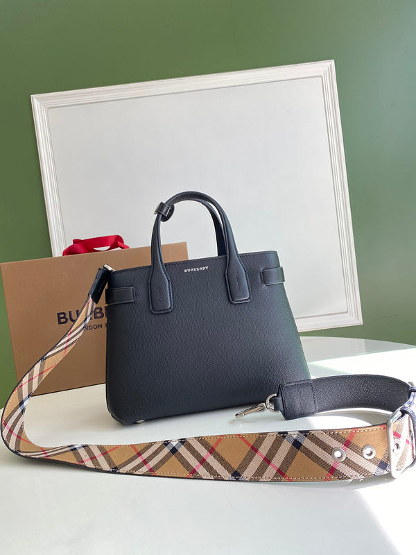 MC-Burberry-192