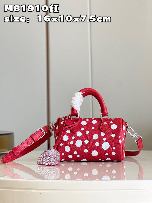 MC-LV-Bags-1342