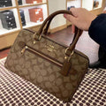 MC-Coach-111