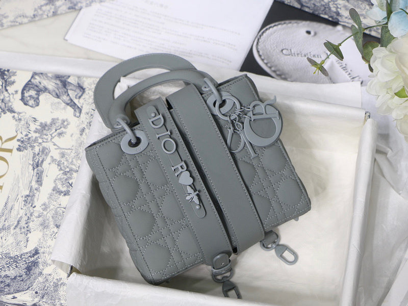 MC-Christian Dior-1249
