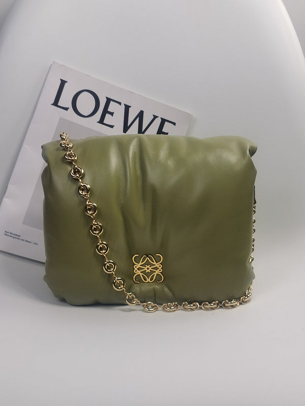 MC-Loewe-349