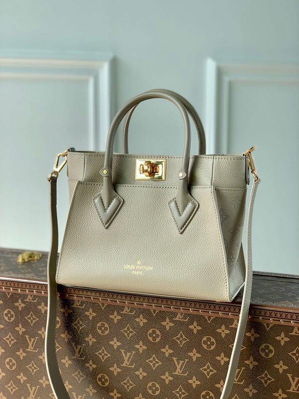 MC-LV-Bags-1367
