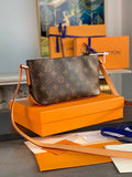 MC-LV-Bags-1375