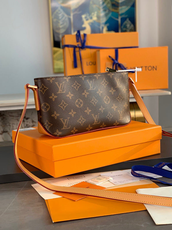 MC-LV-Bags-1375
