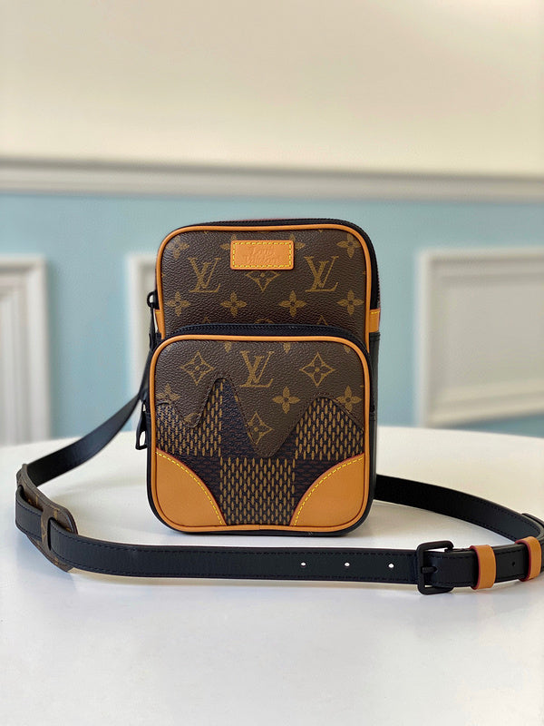 MC-LV-Bags-1383