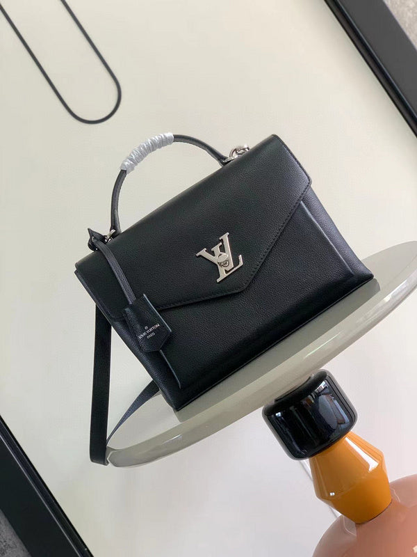 MC-LV-Bags-1396