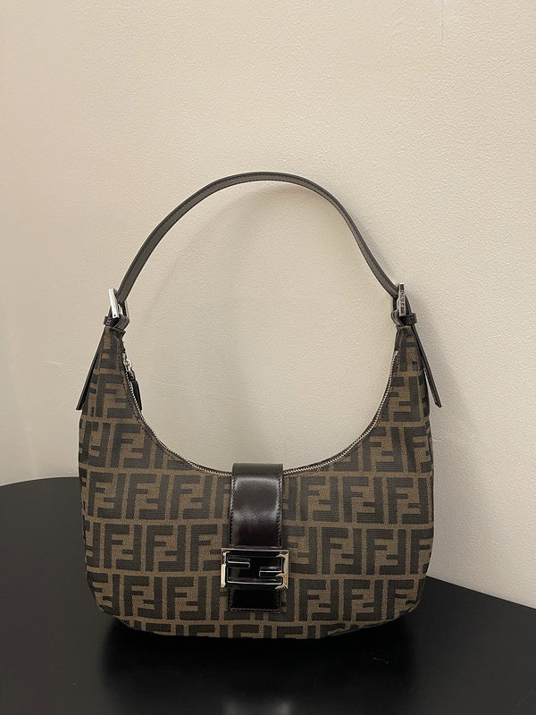 MC-FENDI-1375