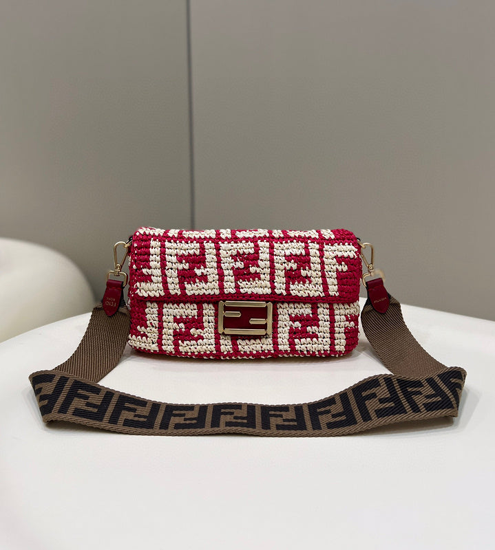 MC-FENDI-1387