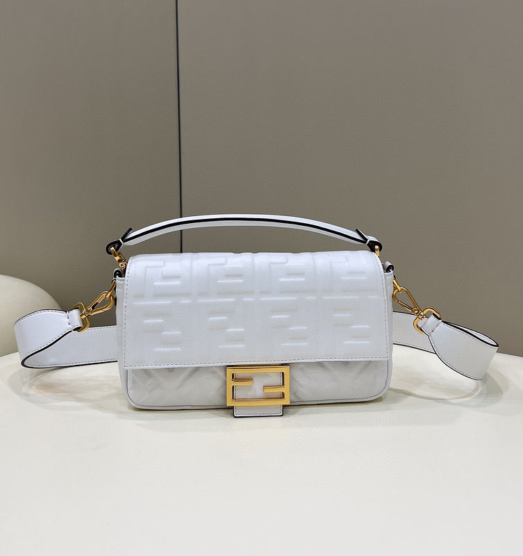 MC-FENDI-1399