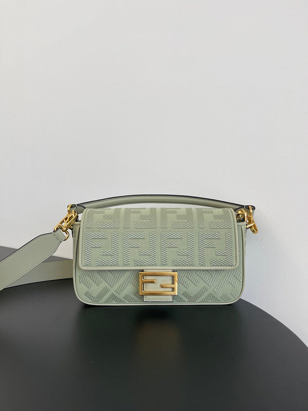 MC-FENDI-1401