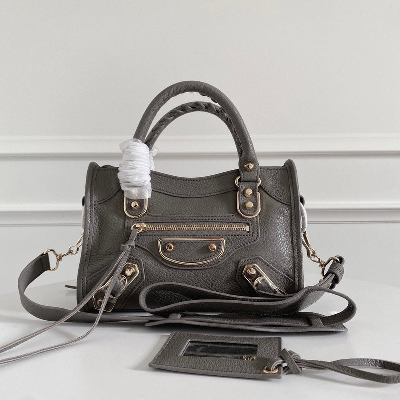 MC-Balenciaga-610