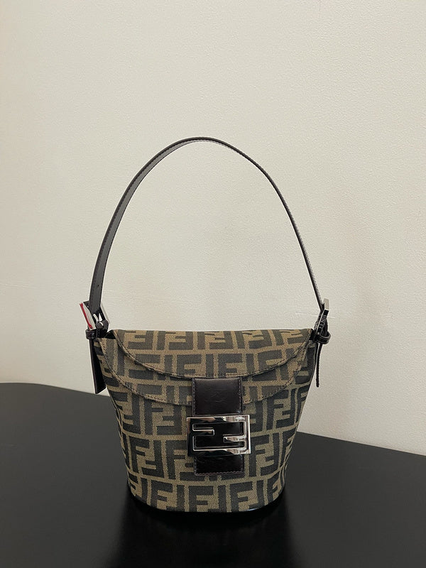 MC-FENDI-1408