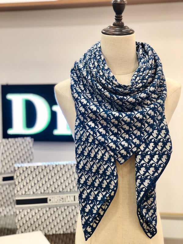 MC-Scarfs-453