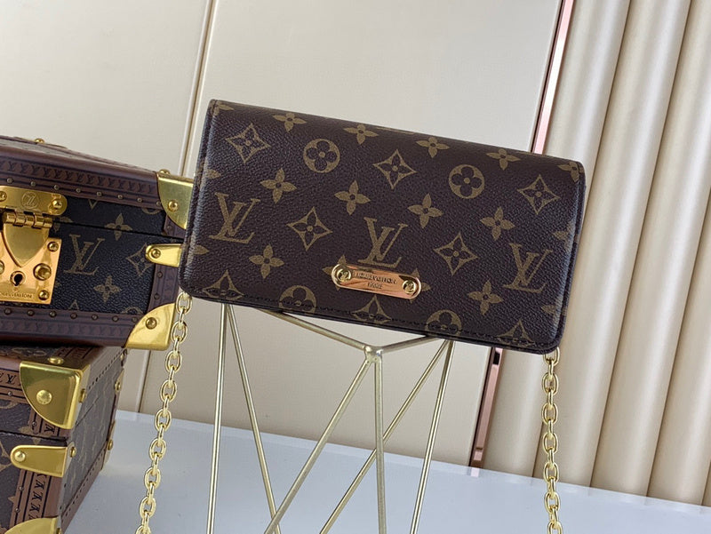 MC-LV-Bags-1434