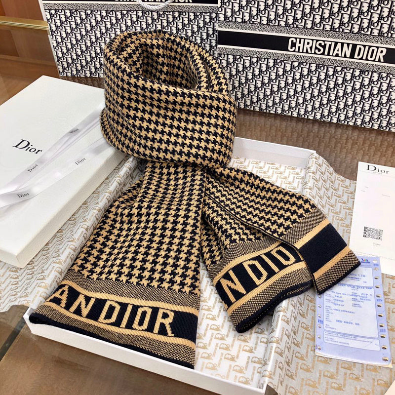 MC-Scarfs-460
