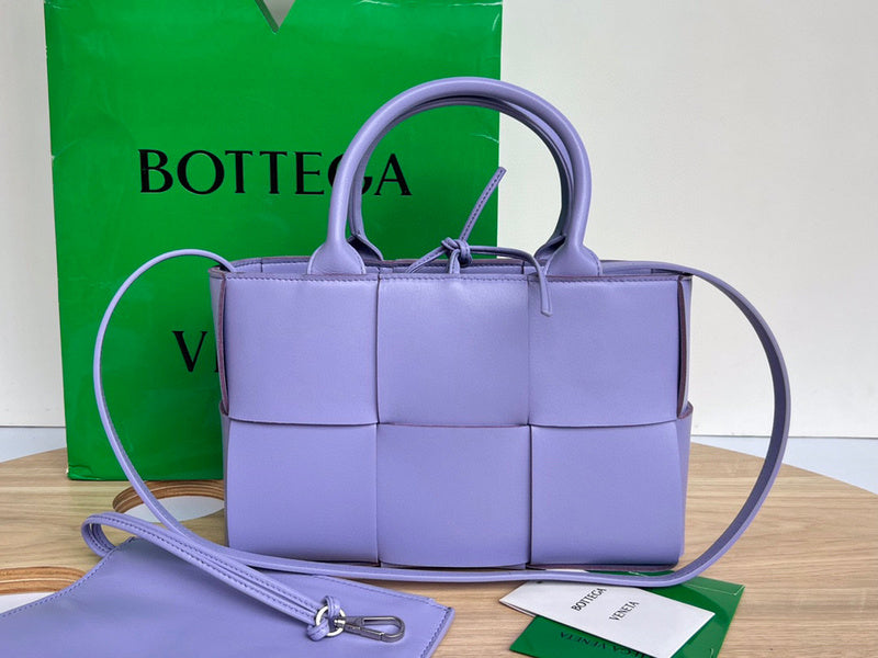 MC-Bottega Veneta-801