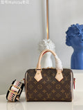 MC-LV-Bags-1447