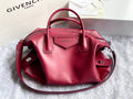MC-GIVENCHY-182