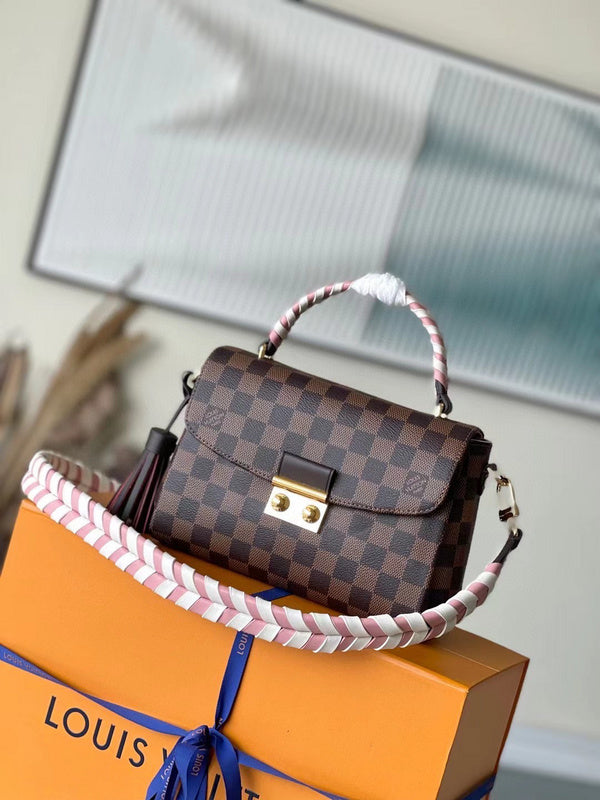 MC-LV-Bags-1465