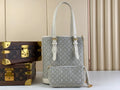 MC-LV-Bags-1476