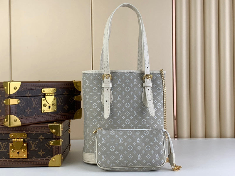 MC-LV-Bags-1476