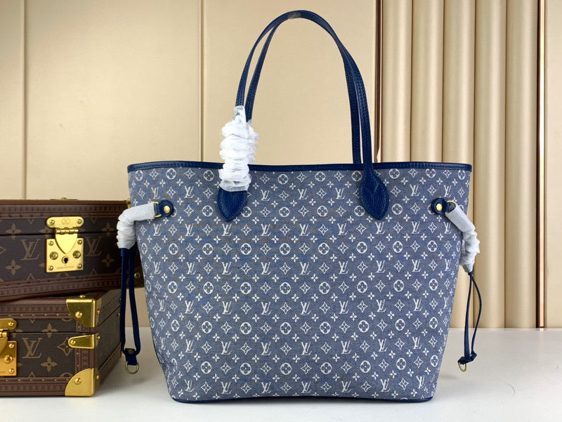 MC-LV-Bags-1477