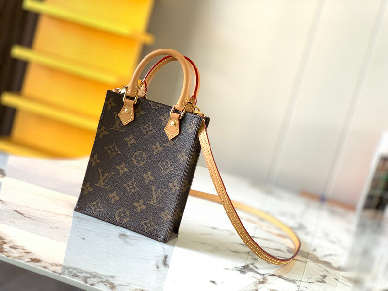 MC-LV-Bags-1479