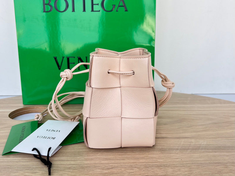 MC-Bottega Veneta-813