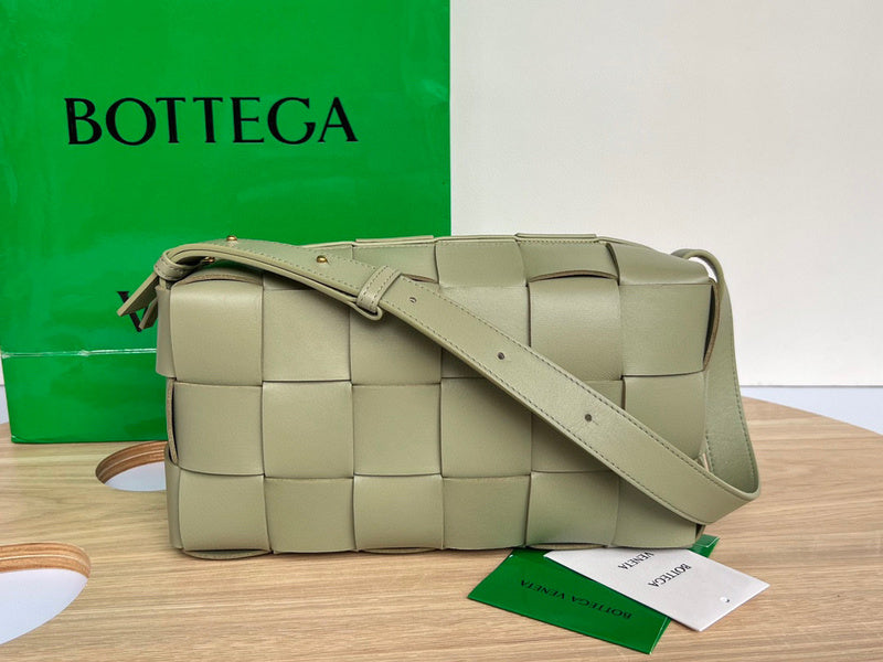 MC-Bottega Veneta-821
