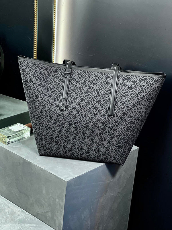 MC-Loewe-380