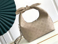 MC-LV-Bags-1497