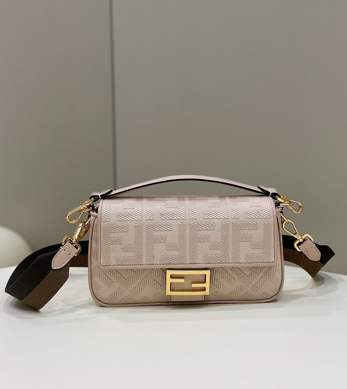 MC-FENDI-1491