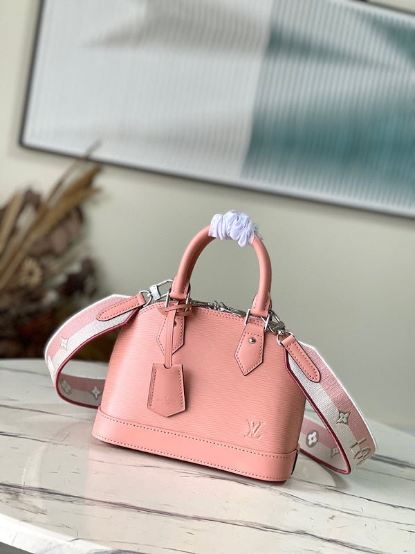 MC-LV-Bags-1514