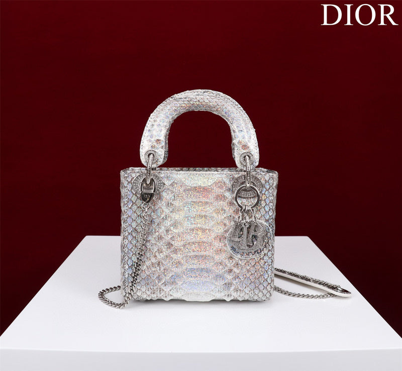 MC-Christian Dior-1405